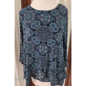 F91 Croft & Barrow blue sheer kaleidoscope pattern lined blouse sharktooth hem